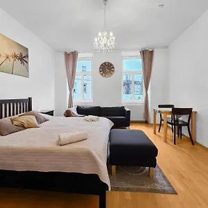 Apartament Three King-size Beds, Three Bedrooms, Wiedeń