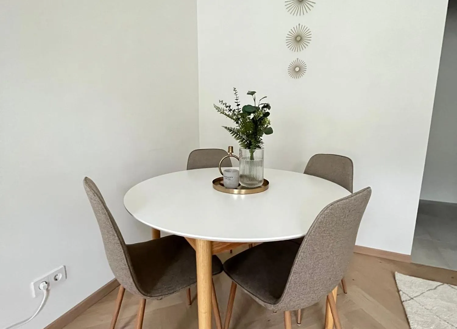 Luxurious One Room Apartment Near Schoenbrunn Palace Vienna Austria
